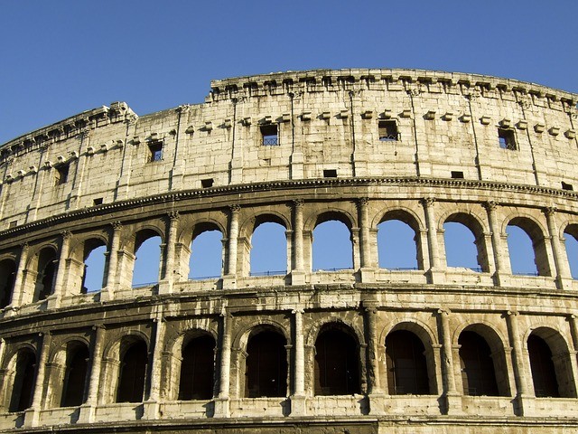 kolloseum rím v taliansku