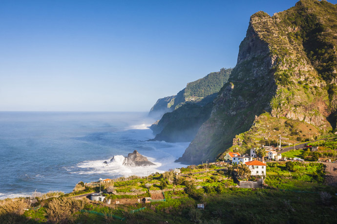 Madeira , Porugalsko , pobrežie